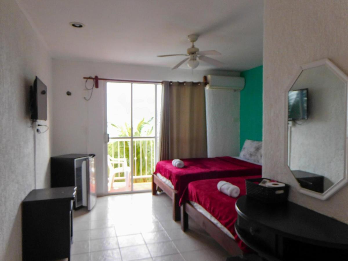 Hotel Ma Elena Isla Mujeres Eksteriør bilde
